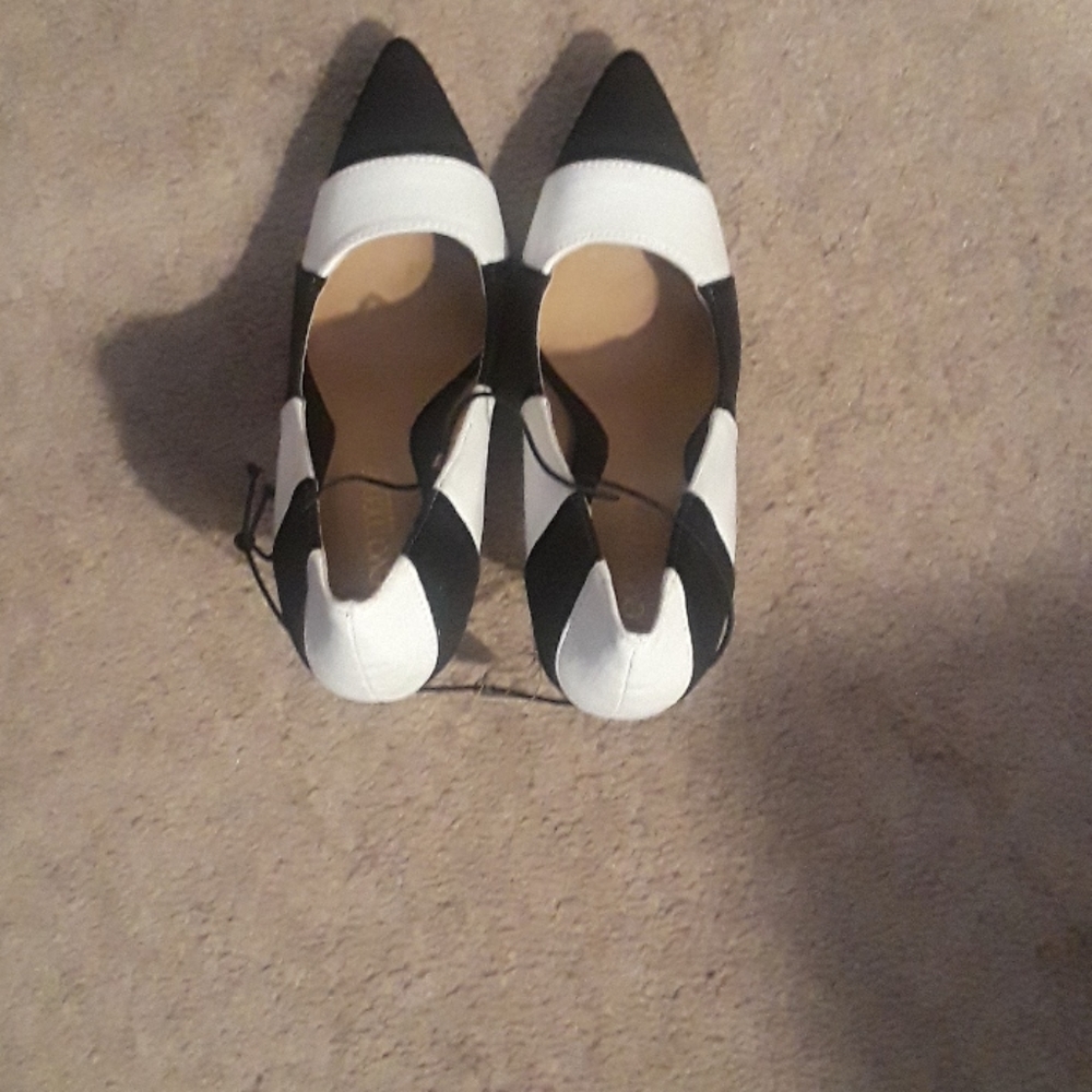 Womens high heel shoed